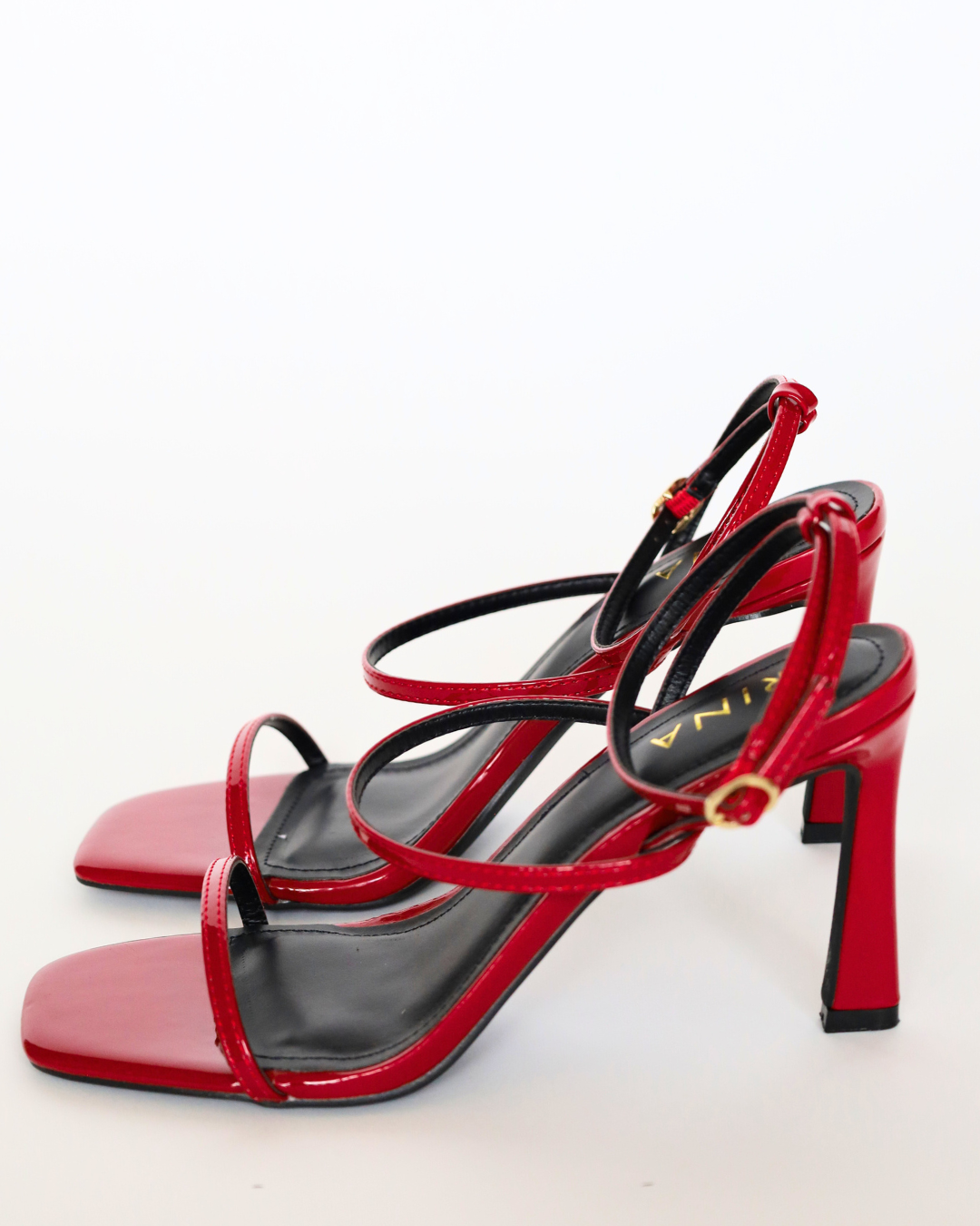 Luna Heel Red