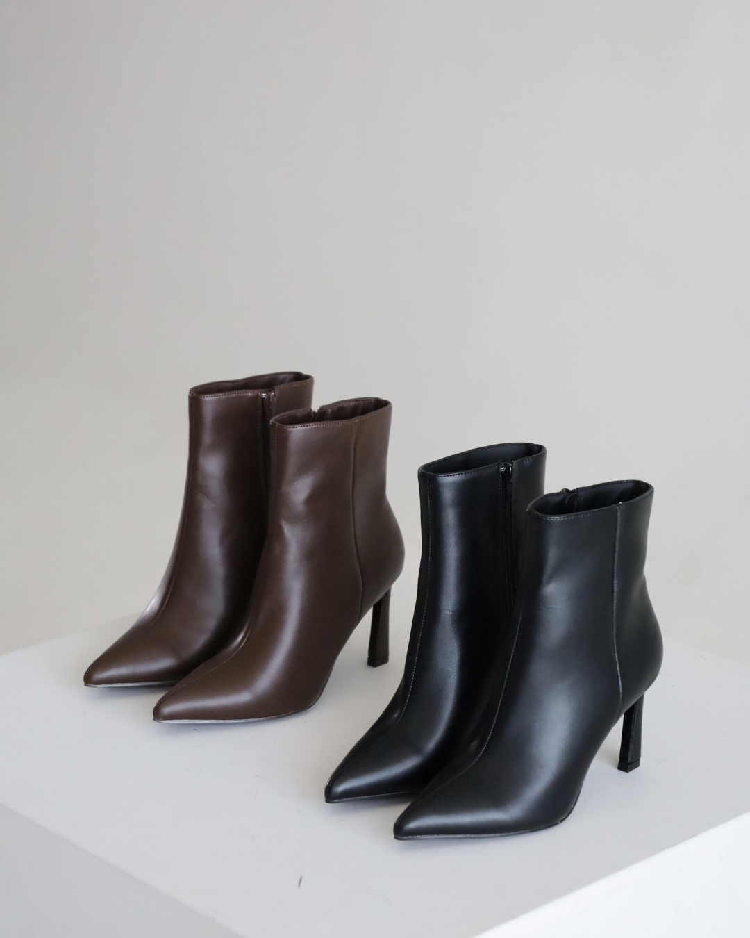 LYRA ANKLE BOOTS