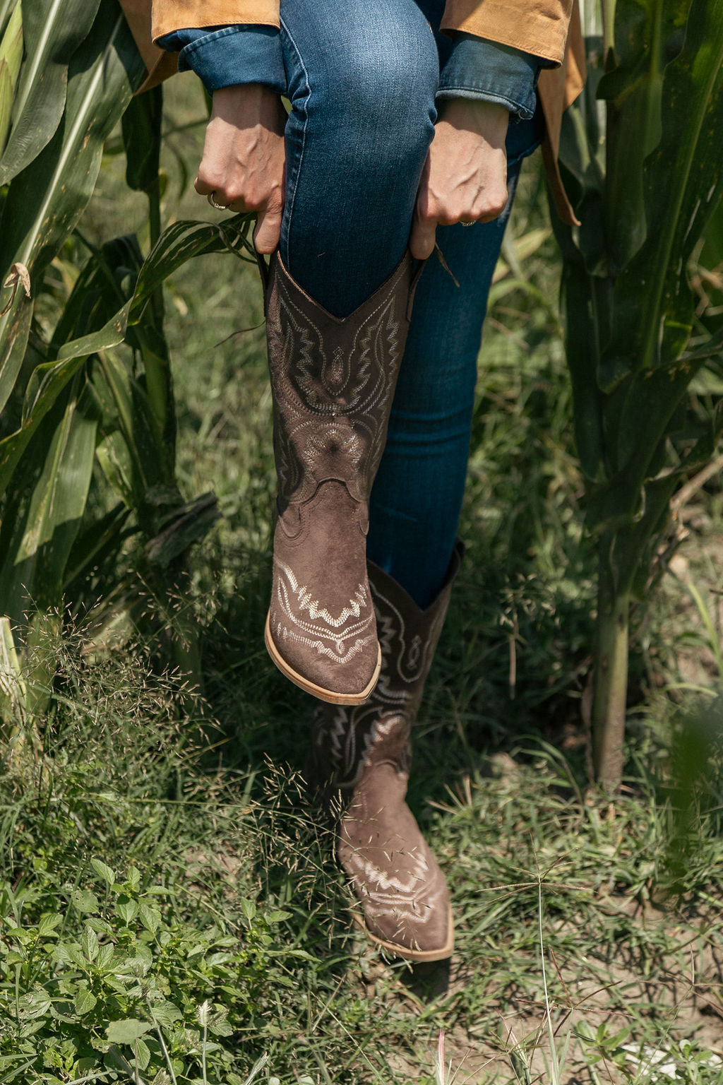 AUSTIN BROWN BOOTS